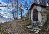 Cappella di Rost lungo la mulattiera per Cosasca Monte