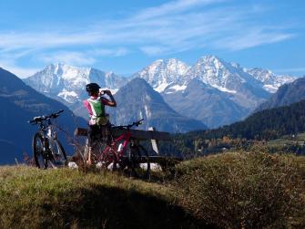 Salita all'Alpe Solcio: panorama sui 4000 del Sempione