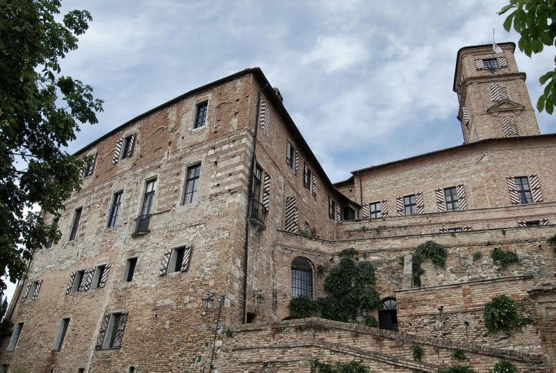 Castello di Montiglio Monferrato