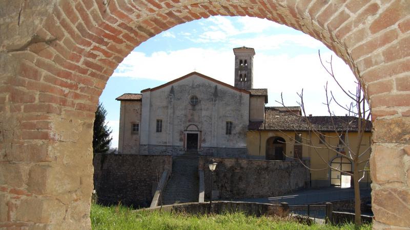 Masserano Chiesa di San Teonesto (foto Archivio Provincia di Biella)